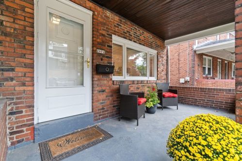 2871 Fernwald Rd, Pittsburgh PA  15217-3148 exterior