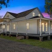 117 Phillips Rd, Angleton, TX 77515-8311
