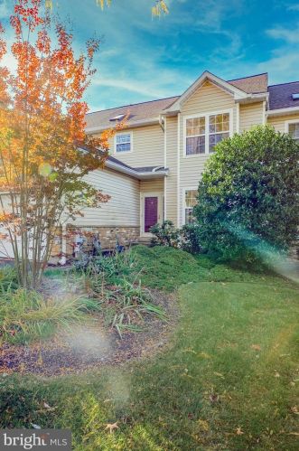 116 Gleneagles Dr, Blue Bell PA  19422-3240 exterior