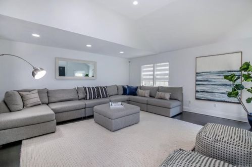 10 Reynal Xing, Scarsdale NY  10583-7414 exterior