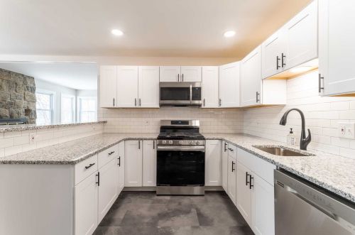 49 Phillips St, Middletown NY  10940-4232 exterior