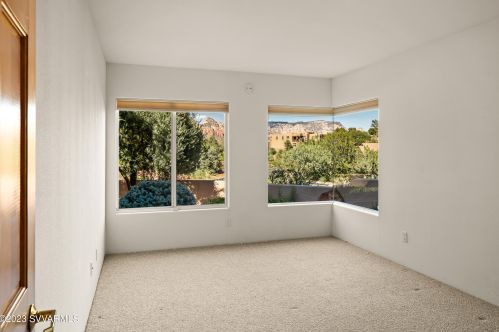 12 Linda Vis, Sedona AZ 86336-5067 exterior