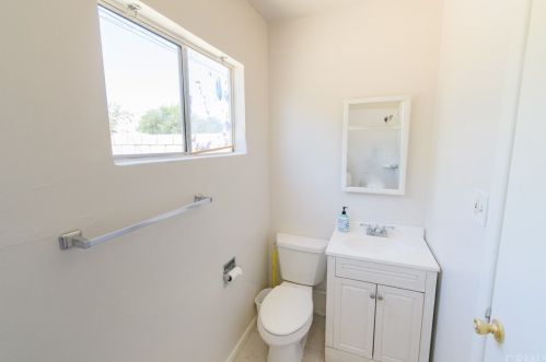 44853 5, Lancaster CA 93535-2640 exterior