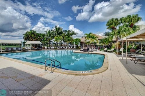 10595 Stonebridge Blvd, Boca Raton FL  33498-2002 exterior