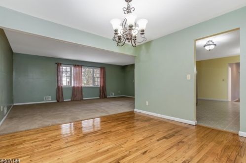 31 Hillery Dr, Roxbury Township NJ  07836-9527 exterior