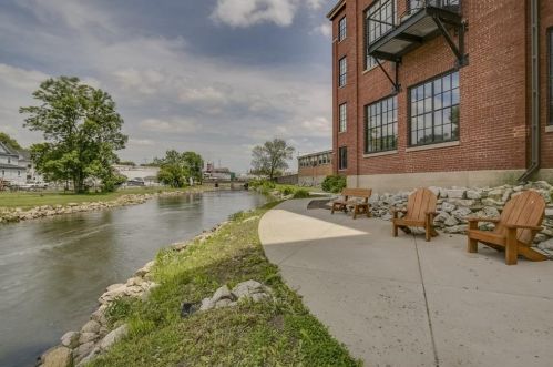222 Madison St, Beaver Dam, WI 53916-2337