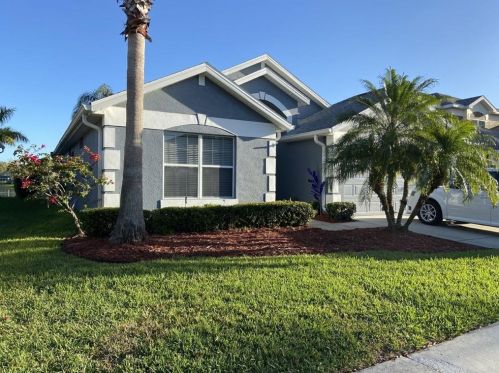 13851 Mirror Lake Dr, Orlando, FL 32828-7424