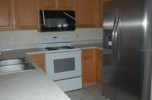 577 Pinehurst Cv, Kissimmee FL 34758-3650 exterior