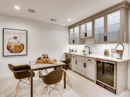 3917 Washburn Ave, Minneapolis MN 55410-1130 exterior