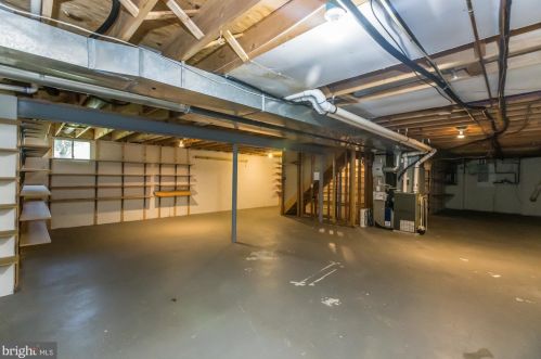 30 Chelsea Ct, Glen Mills PA  19342-1785 exterior