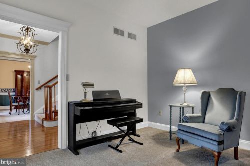 63 Willow Mill Park Rd, Navy Sup Dpt PA  17050-1757 exterior