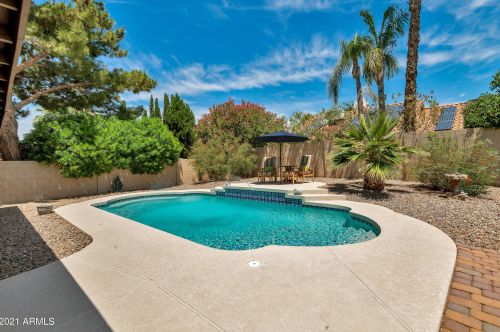 4626 Everett Dr, Phoenix AZ  85032-4893 exterior