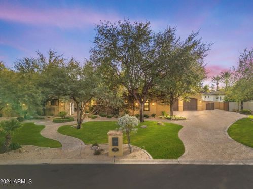 8565 Sweetwater Ave, Scottsdale, AZ 85260-4109