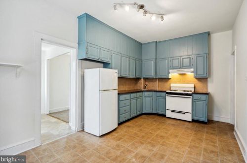 19 Wells Ave, Manor PA  19036-1303 exterior
