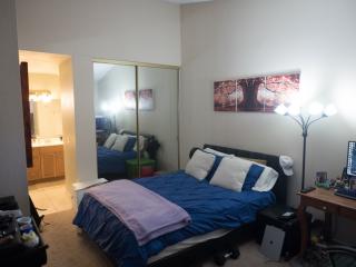 2172 Maple Ct, Tustin CA  92780-6915 exterior