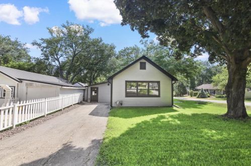 11618 Maple Beach Dr, Edgerton WI  53534-9078 exterior