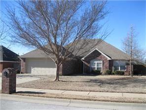 324 Summer St, Lowell AR  72745-8966 exterior