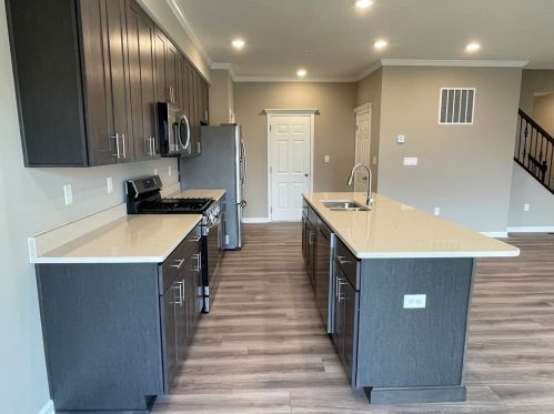 1703 Canterbury Dr, Imperial PA  15126-9186 exterior