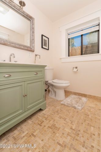 105 Mtn Shadows Dr, Sedona AZ 86336-3927 exterior