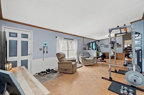 56 Wheatley Rd, North Charleroi PA  15022-3431 exterior