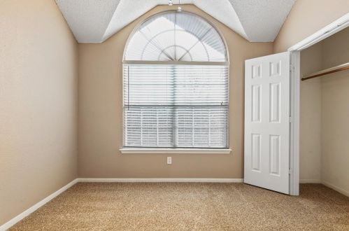 1020 Hampshire Ln, Cedar Hill TX 75104-4109 exterior