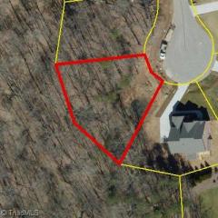 3 Hulme Ct, Greensboro, NC 27455-9331