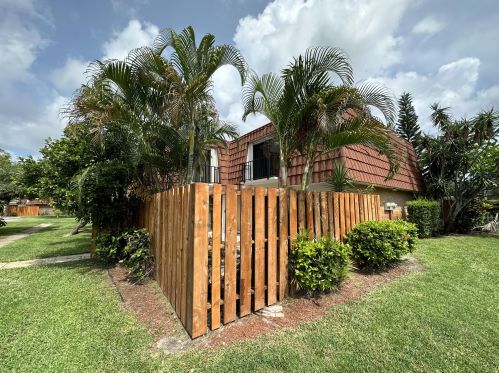 1771 San Jose Dr, Delray Beach, FL 33445-5408