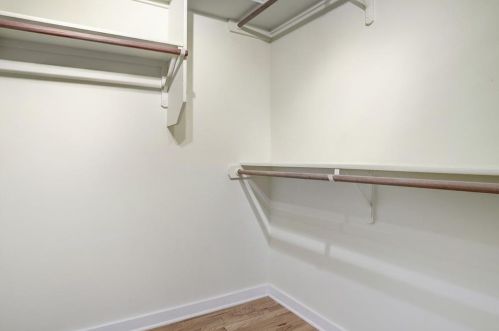 6000 Congress Ave, Austin TX  78745-4118 exterior