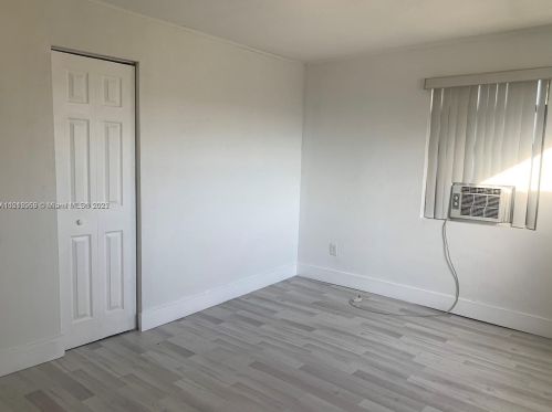 1444 28th St, West Palm Beach FL  33404-4140 exterior