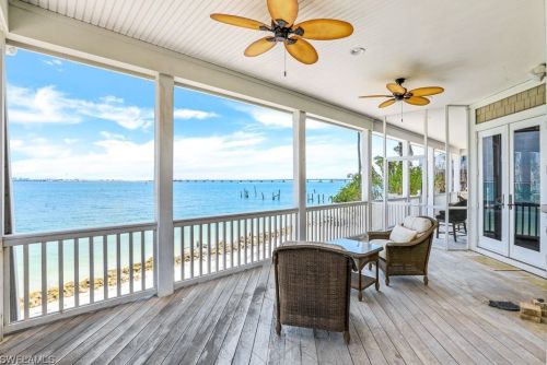 1175 Bird Ln, Sanibel FL  33957-3507 exterior