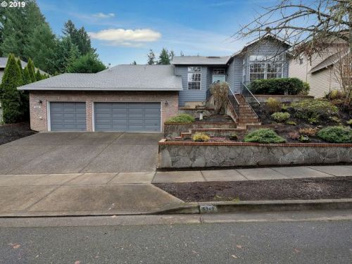 6940 Tierra Del Mar Dr, Beaverton, OR 97007-5168