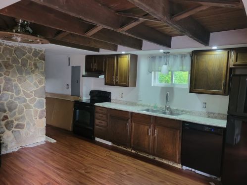 167 Mingo Church Rd, Finleyville, PA 15332-3617
