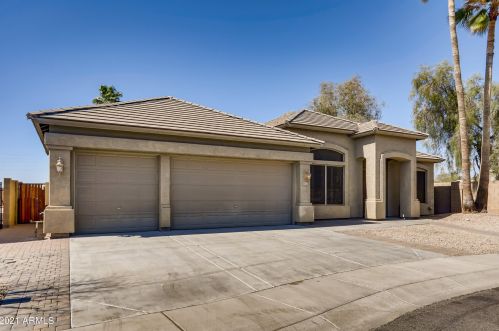 24028 66th Ln, Glendale, AZ 85310-3477