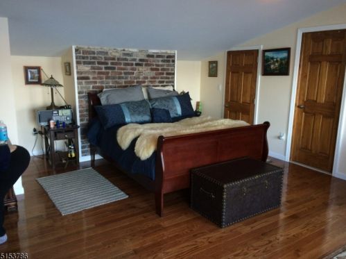 16 Maple Pkwy, Sparta NJ  07871-2011 exterior