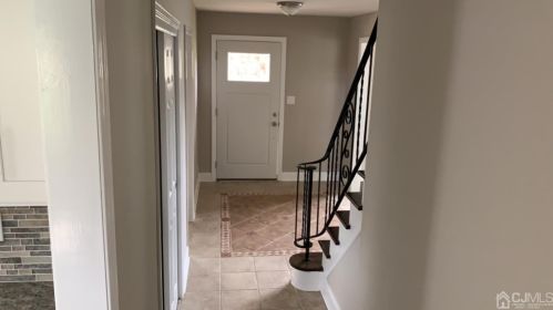 52 Buck Rd, East Brunswick, NJ 08816-3906