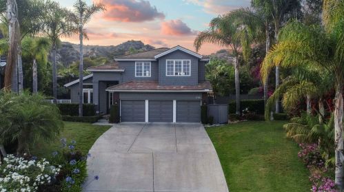 1702 Sienna Canyon Dr, Encinitas, CA 92024-5535