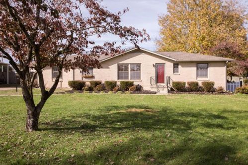 4016 Park Dr, Columbia, TN 38401-5025