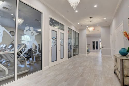 6169 Lake Hibiscus Dr, Delray Beach FL  33484-4620 exterior