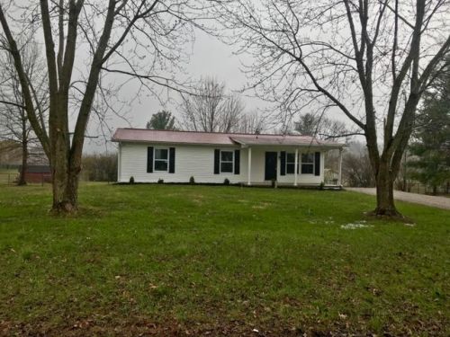 288 Bratcher Ln, Berea, KY 40403-1865