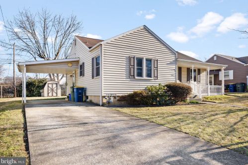 1303 Warwick Rd, Camp Hill, PA 17011-6141