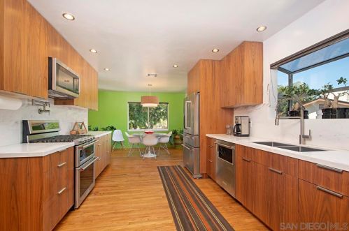 4594 Mayapan Dr, La Mesa CA  91941-7146 exterior