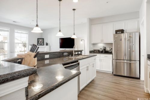 4308 Clarinbridge Cir, Pleasanton CA  94568-7208 exterior