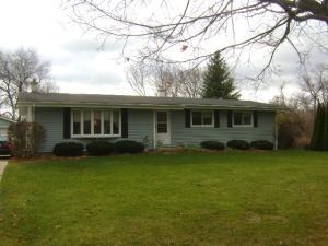 20903 81st St, Bristol, WI 53104-9719