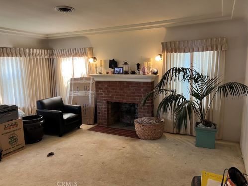 1821 Lake St, Huntington Beach, CA 92648-3122