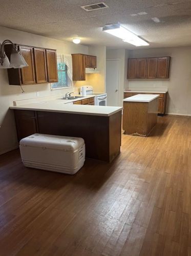 18912 Frederick Dr, Tomball, TX 77377-7502