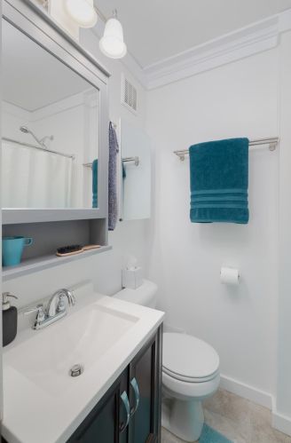 748 Beechwood Ave, Cincinnati OH  45232-1716 exterior