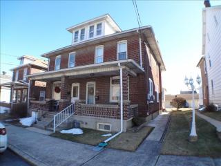 324 9th St, Northampton, PA 18067-1712