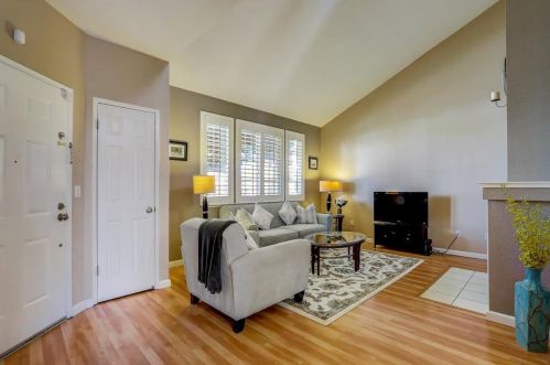 91 24th St, San Jose, CA 95116-2374
