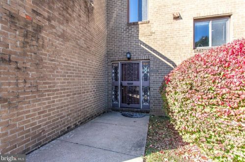 3200 Banneker Dr, Washington, DC 20018-1658