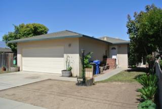 425 Belle St, Soledad, CA 93960-2701